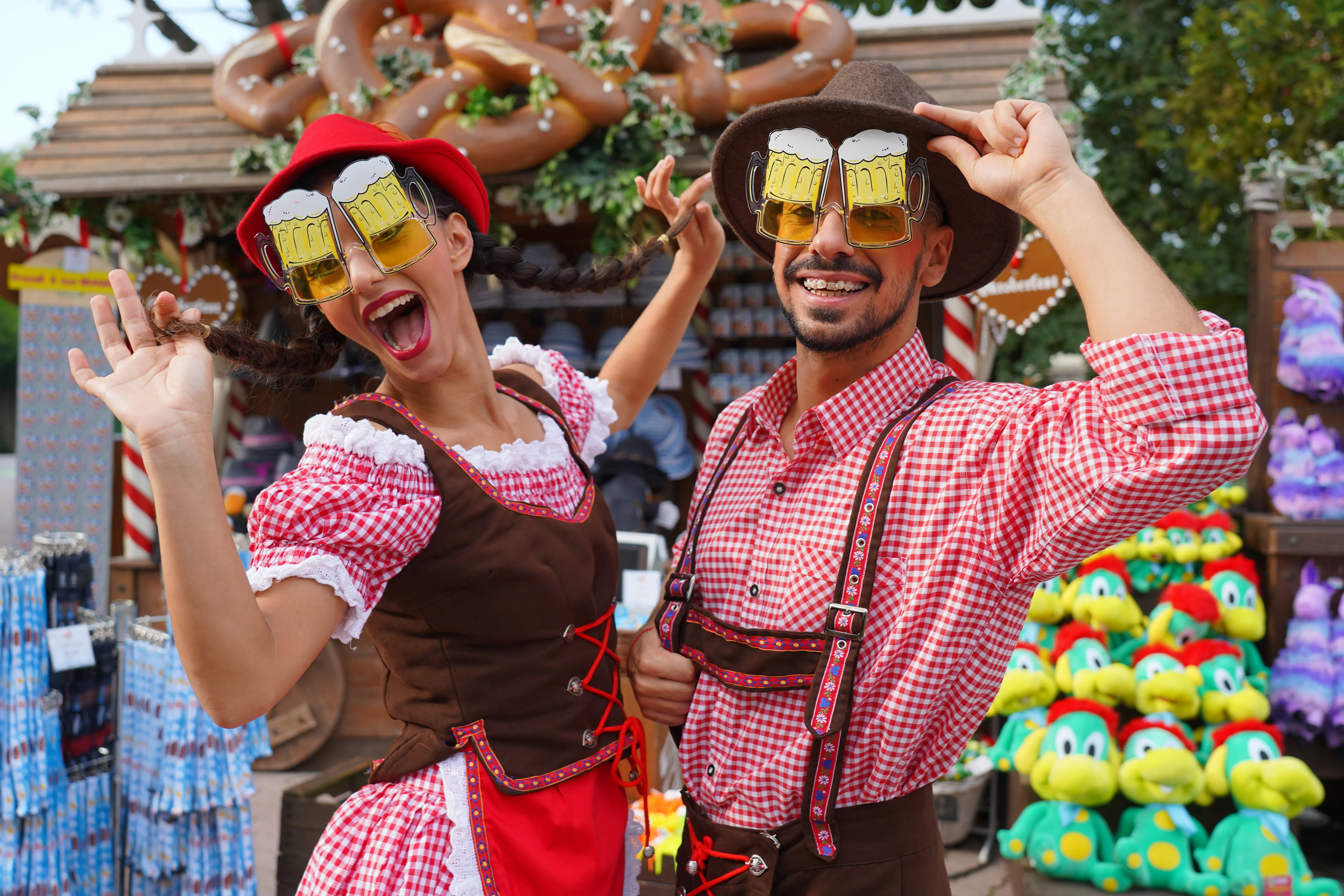 Gardaland Park - Oktoberfest - People with Bavarian costumes