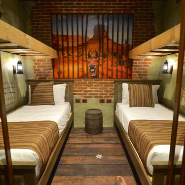 WILD WEST ADVENTURE - I due letti singoli in zona separata.
