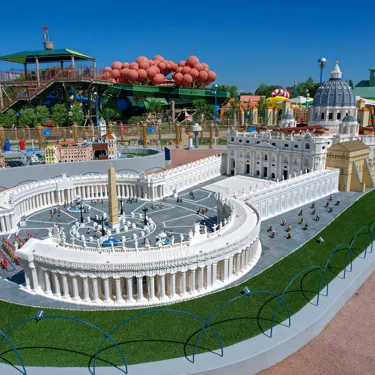 LLWP Drone Miniland 002
