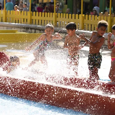 Gardaland Park - Prezzemolo Land - Spassosi scivoli bagnati