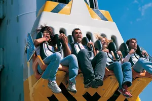 Gardaland Park - Space Vertigo - Persone a bordo